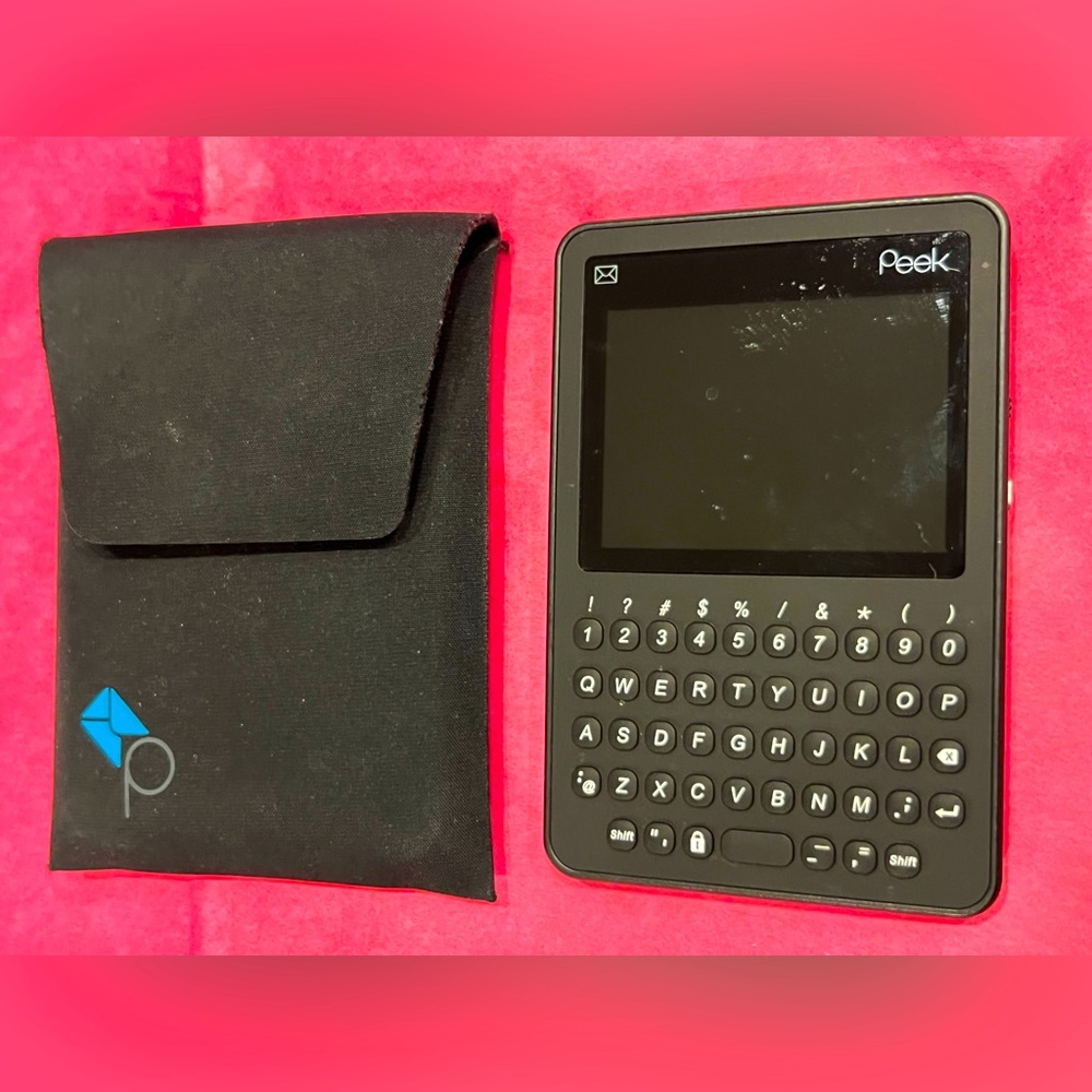 Peek Mobile Simply Email Device, black